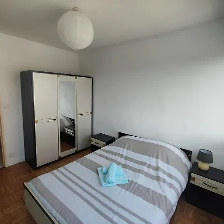 Apartment Grand Lumineux Et Lyon