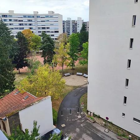 Grand Lumineux Et